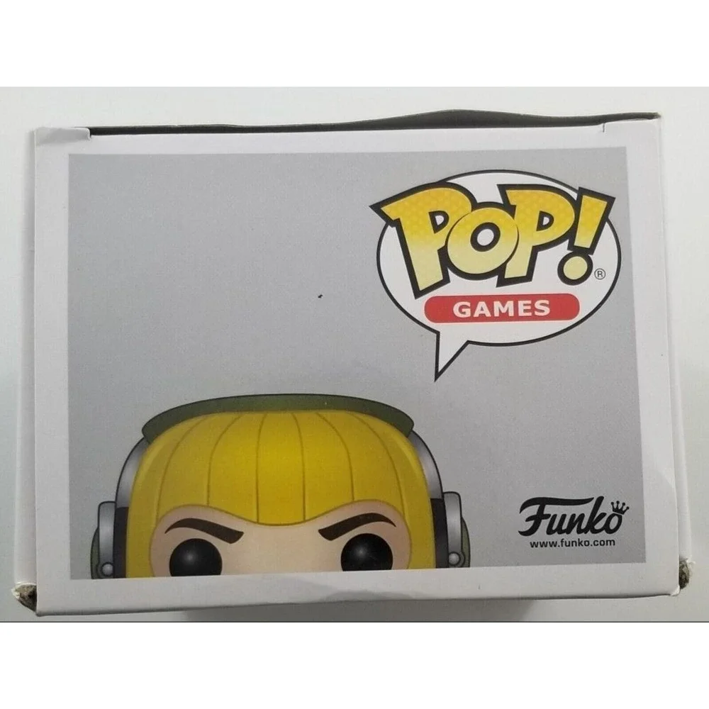 Fortnite Raptor Figure Funko Pop Vinyl 3.75 Inch Yellow Mask Boxed - Picture 3 of 6